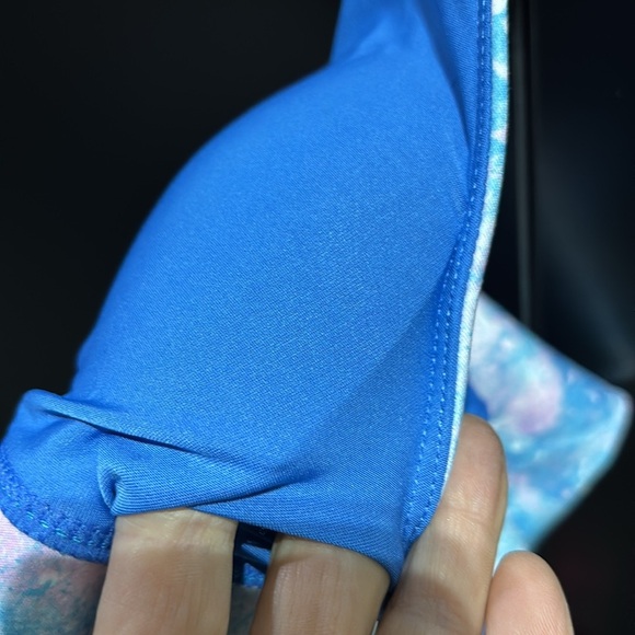 Juicy Couture Aurora print moisture wicking removable cup stretch athletic bra - Picture 4 of 6